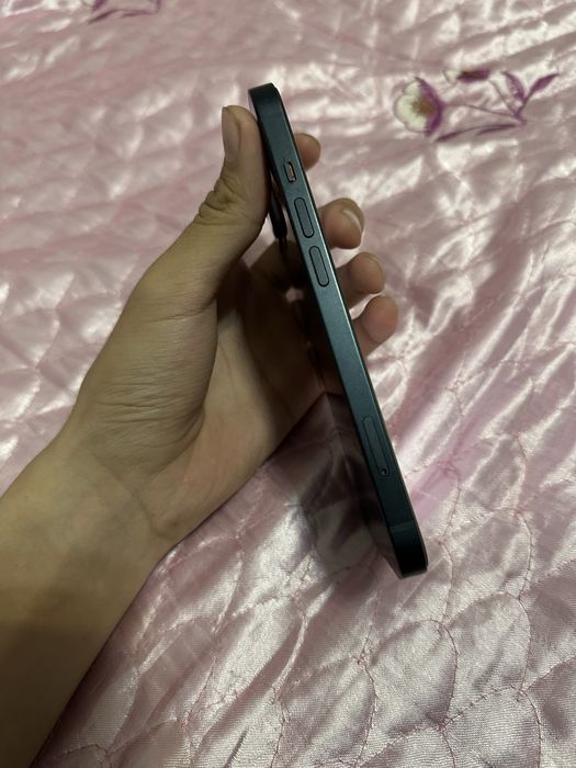 Айфон 13 256/100