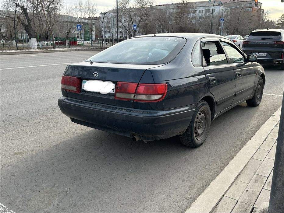 Продам карина е 2.0 акпп