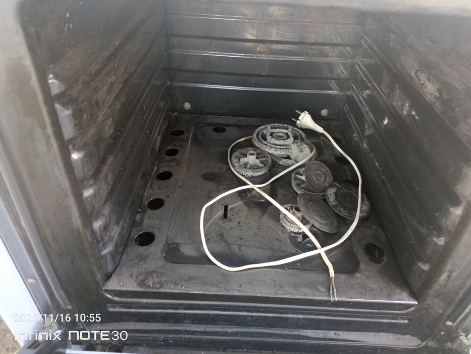 Плита      Greta