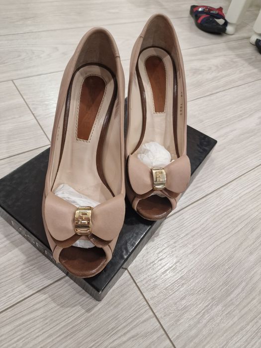 Essere  Италия, 38р