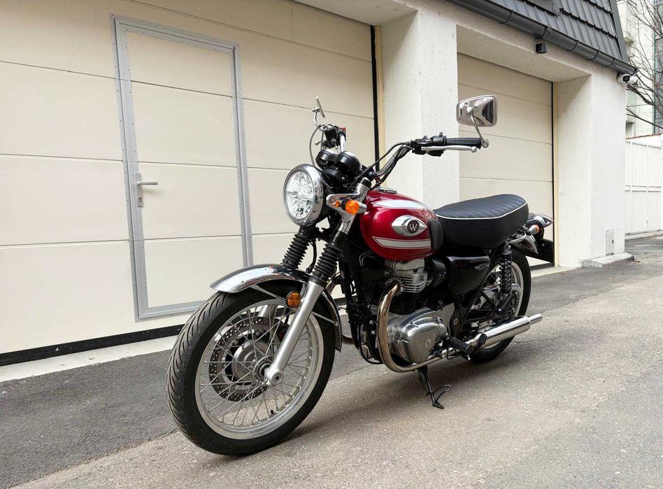 Kawasaki W800 2022, poate ultimul retro autentic