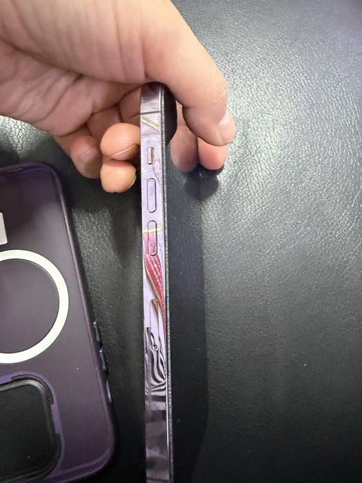 Продам iphone 14 pro