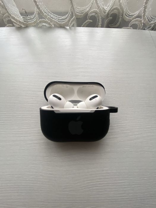 Наушники аирподс про