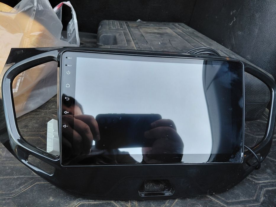 Продам андроид магнитоллу teyes cc3l
