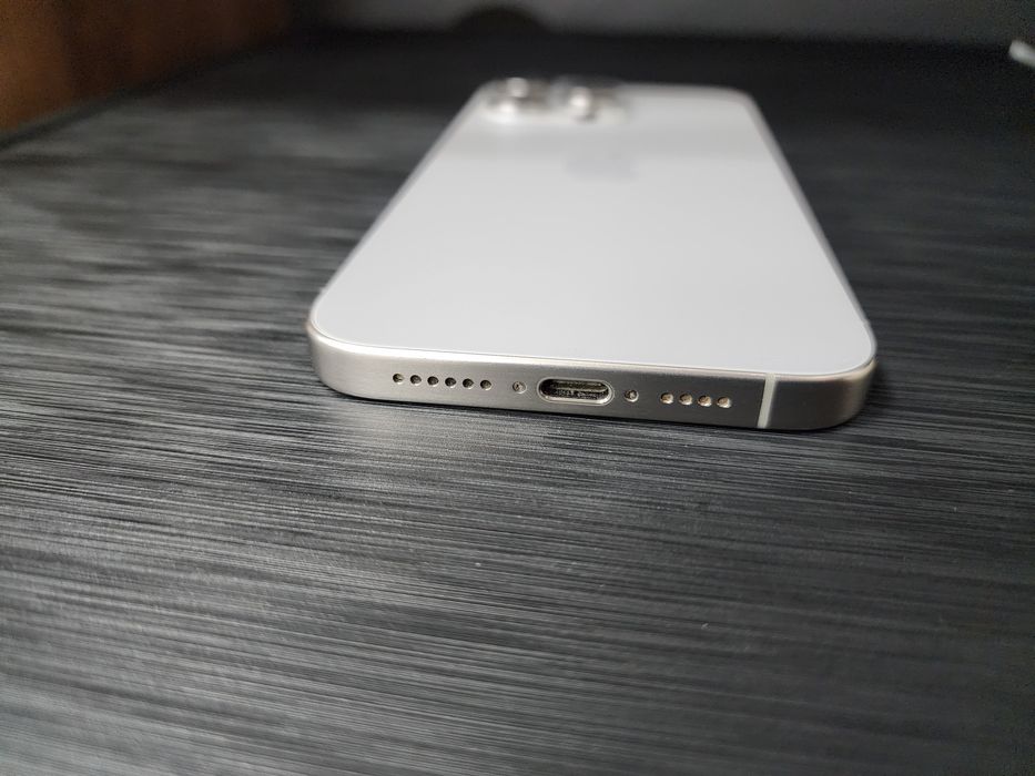 Iphone 15 Pro Max VN/A 256GB Akk 81% holati yaxshi