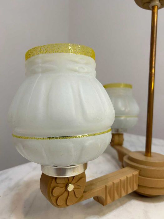 Продается люстра/ Плафоны стеклянные