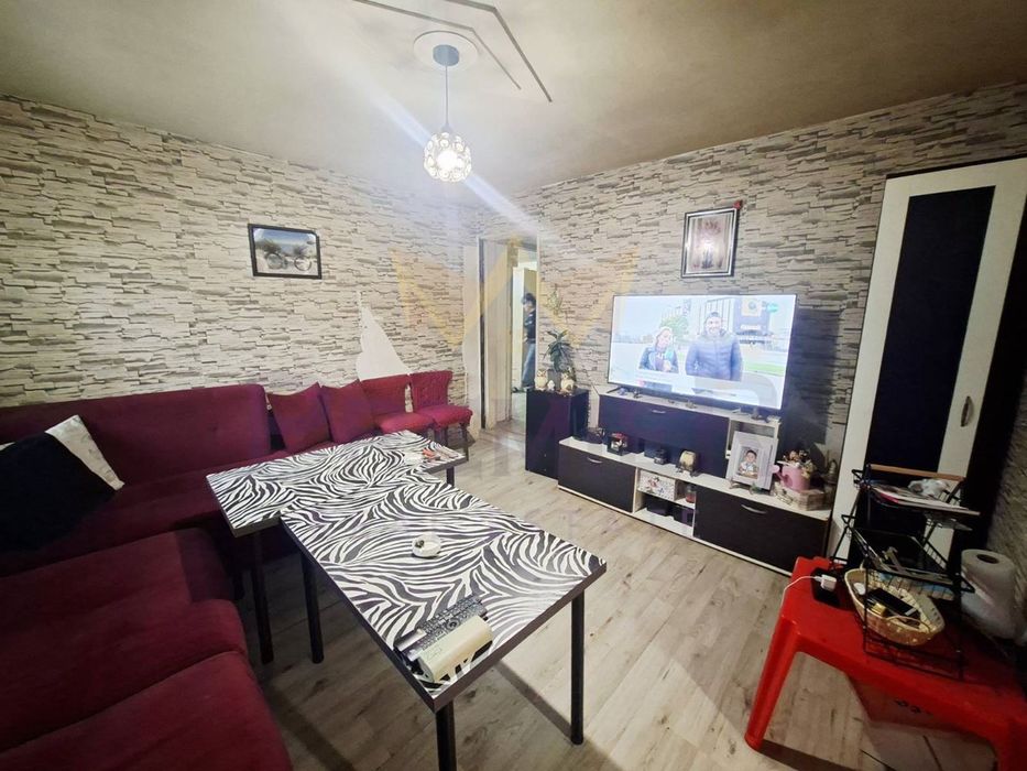 Продава се Къща в Варна, Христо Ботев - 140 кв.м за 1178 €/кв.м - Снимка #1