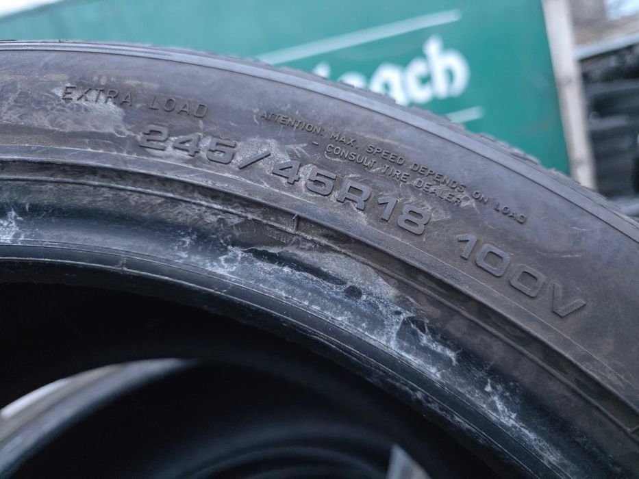 2бр Зимни гуми 245 45 18 - Goodyear - DOT 2023