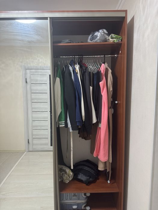 Шкаф купе коричневый