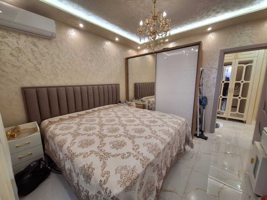 Продава се Двустаен апартамент в Пловдив, Център - 67 кв.м за 2463 €/кв.м - Снимка #3