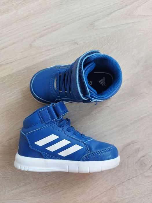 Кецове Adidas N21