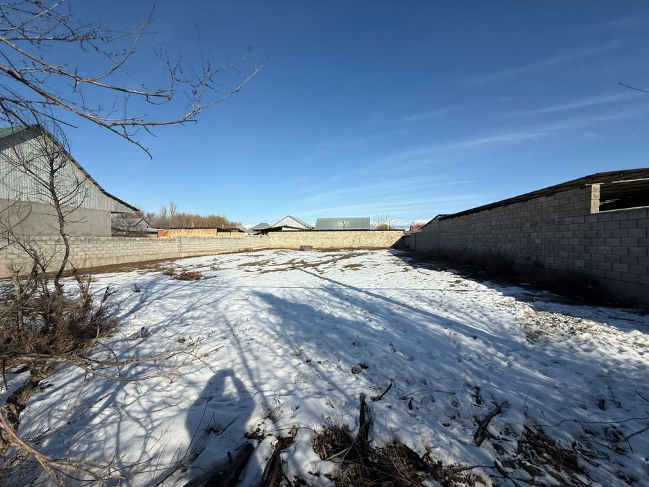 Земельный участок