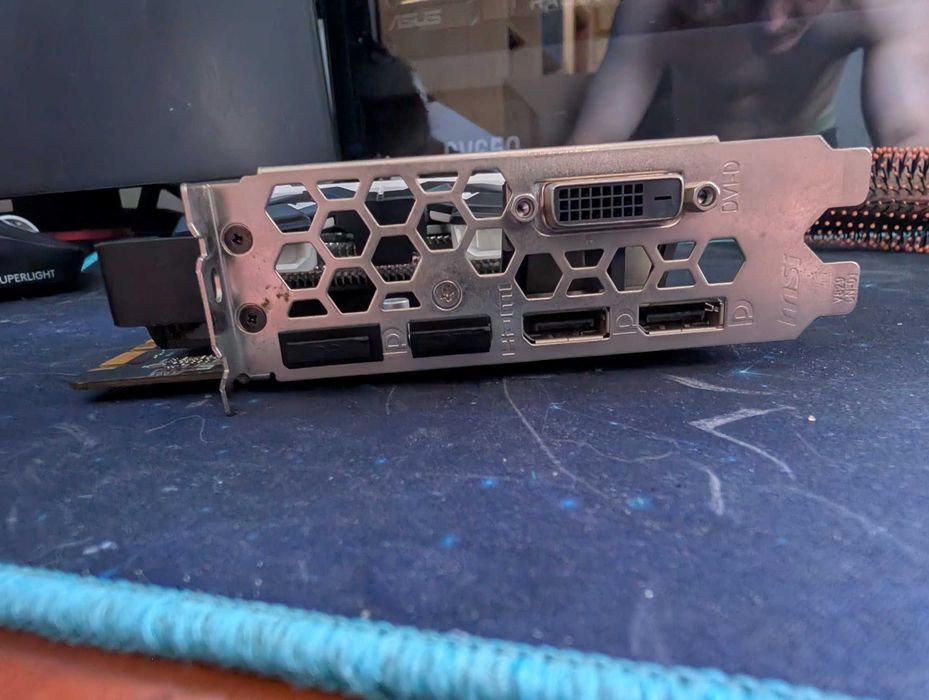 Placa video Nvidia GTX 1070 MSI