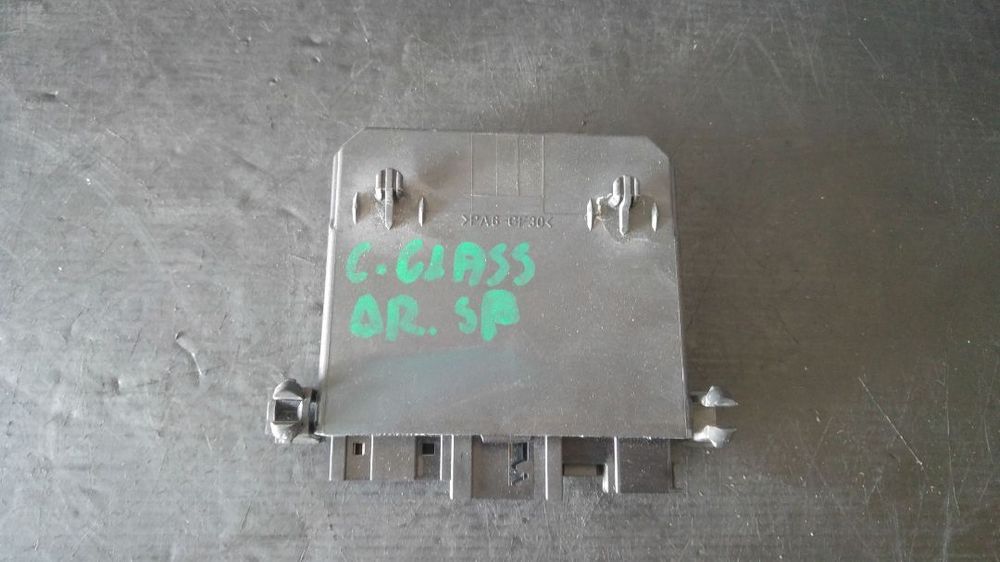 Modul inchidere centralizata dreapta spate mercedes c class w203 2038202285