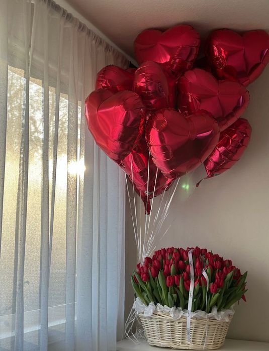 101 тюльпан в корзине 75000