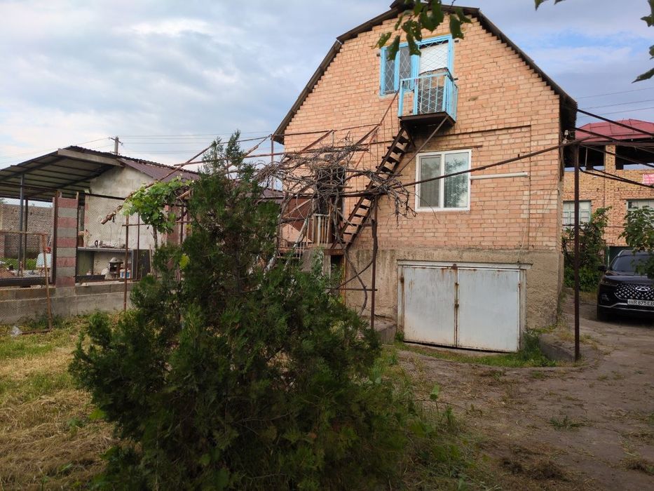 Дача на Ташморе Туйтепа, Пискент