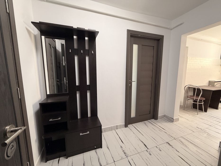 De închiriat – Apartament 2 camere, complet mobilat și utilat