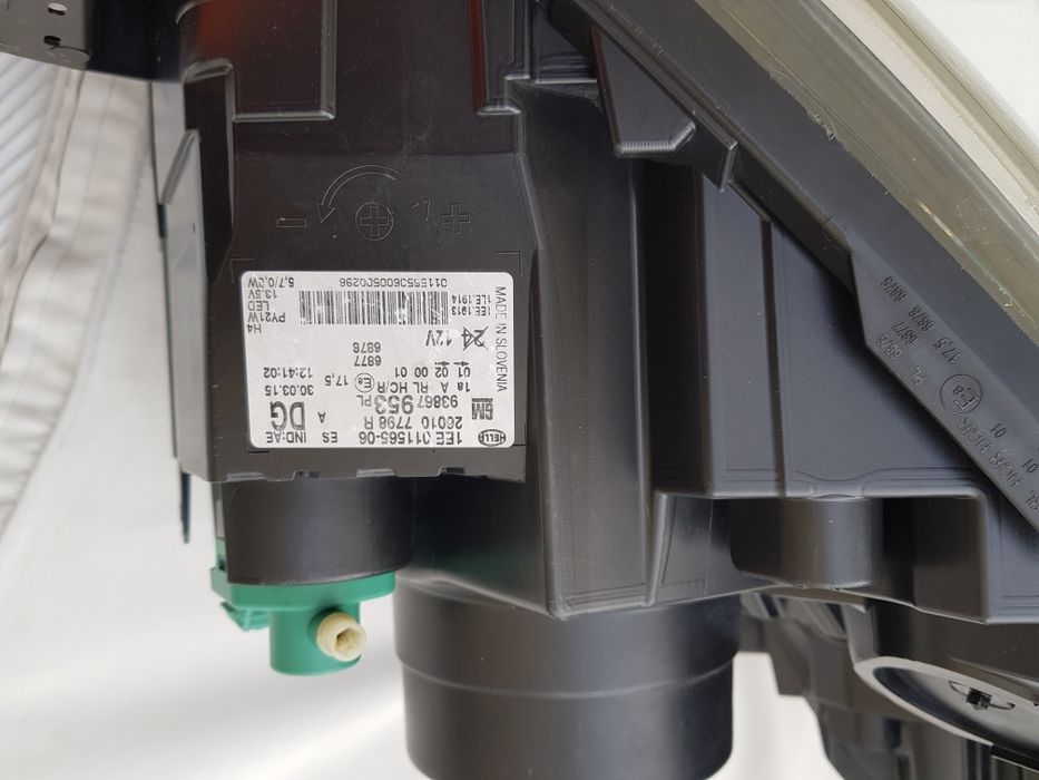 Faruri  Led stânga/dreapta Vivaro,Trafic,Primastar,Talento 1EE01156506