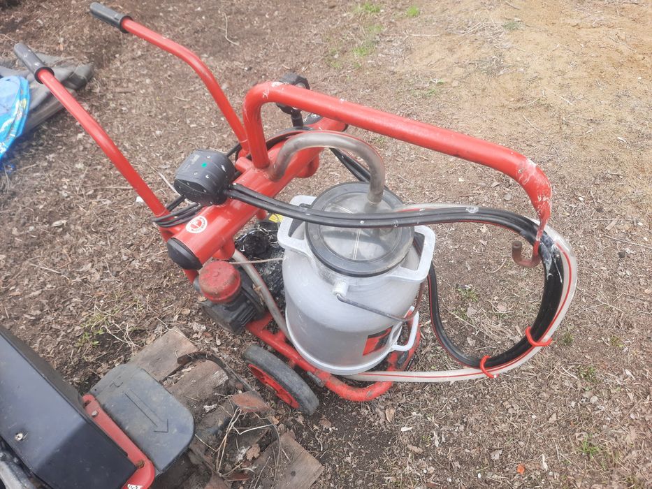 Доильный аппарат меласти.