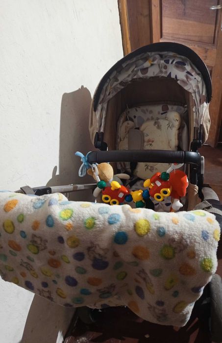 Бебешка количка 2 в 1