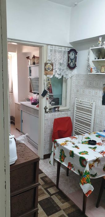 Apartament 3 camere zona ultracentrala / Str. Al.Vlahuta - Tg-Jiu