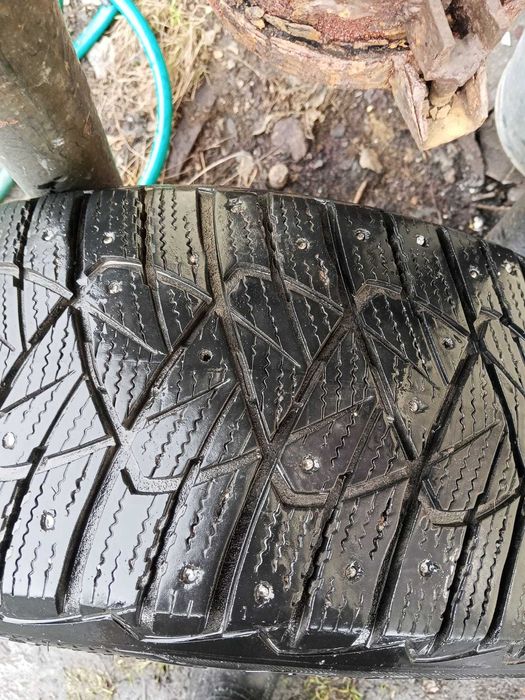 Продам шины гудиер