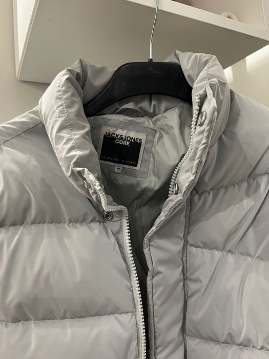 Яке Jack and Jones