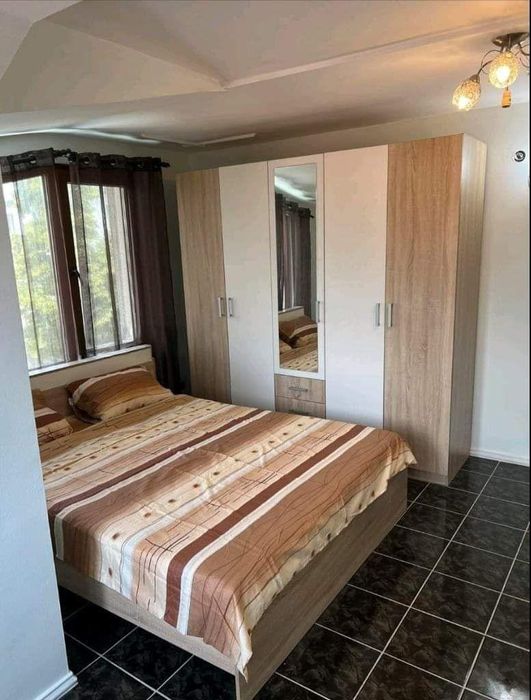 Дава се под наем Етаж от къща в София, Надежда 4 - 150 кв.м за 1095.99 € - Снимка #5