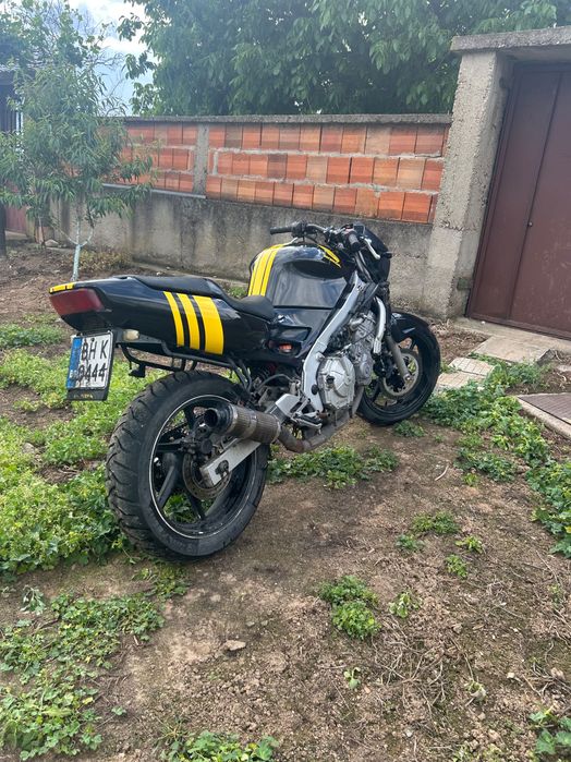 Продавам Honda cbr600