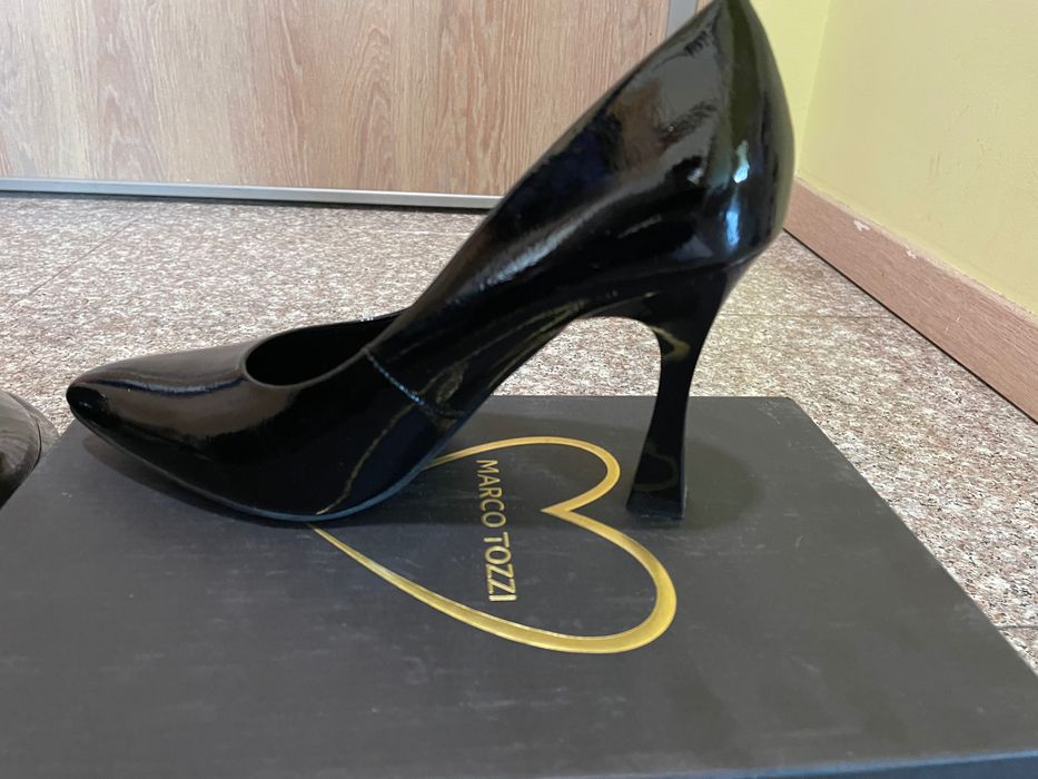Елегантни обувки на висок ток Marco Tozzi