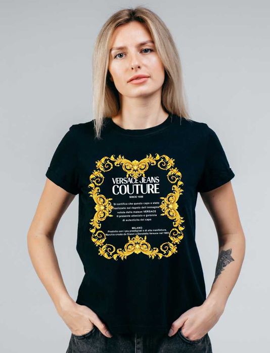 Дамска тениска Versace принт Модели,цветове и размери