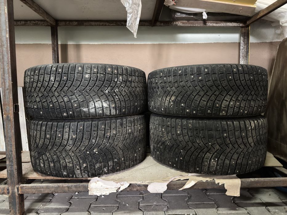 275/40 R21 и 305/35 R21
