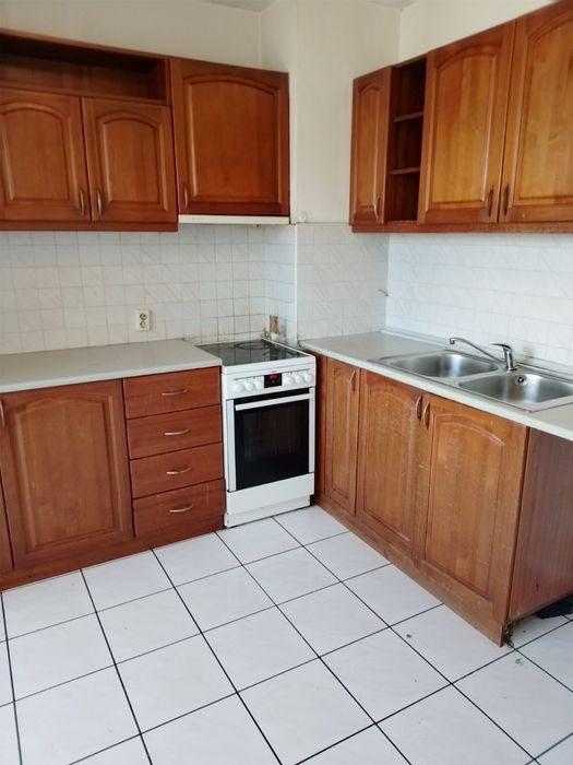 Дава се под наем Тристаен апартамент в София, Люлин 5 - 100 кв.м за 523.26 € - Снимка #3