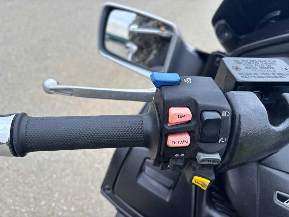 Vand Suzuki Burgman Executive 650 ABS din 2005