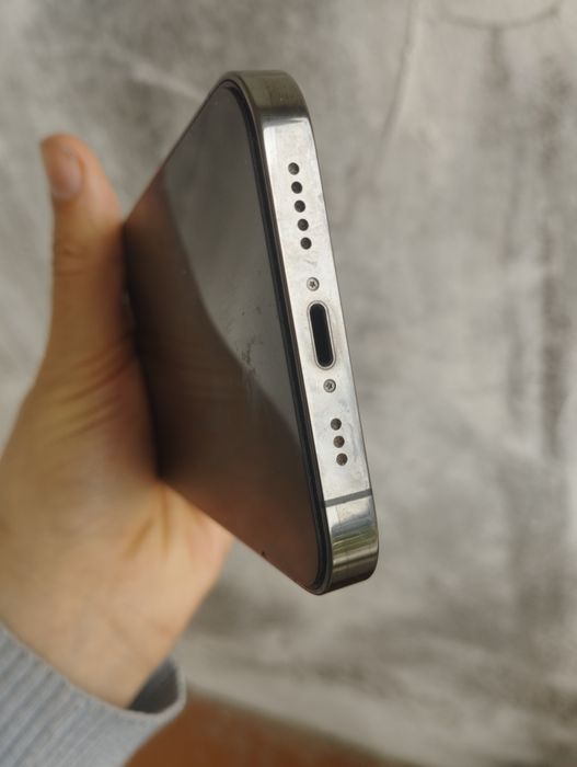 Iphone 13 pro srochno sotiladi dastafka bor