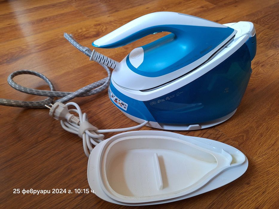 Парогенератор /станция за гладене/ и ютия  PHILIPS