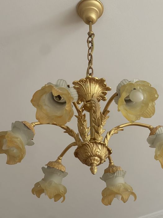 Продам антикварную люстру