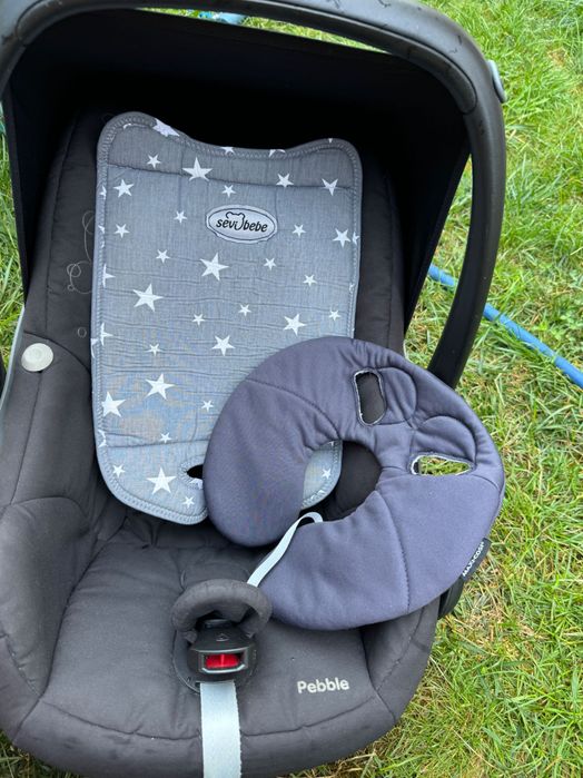 Maxi Cosy Pebble столче за кола