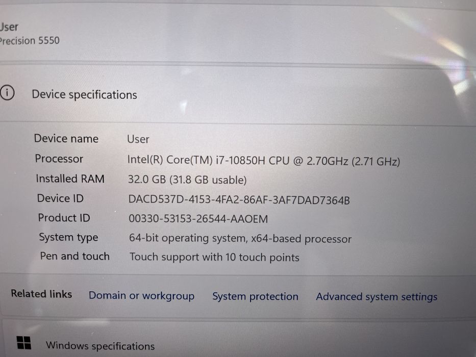 Дизайнерски лаптоп Dell Precision 5550