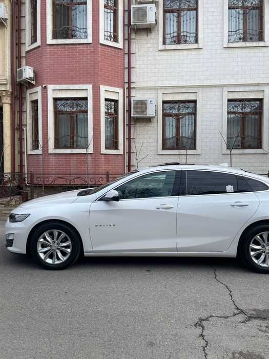 Malibu 2 1.5 turbo 2020yil 44000 yurgani Halol idiyalniy holatda