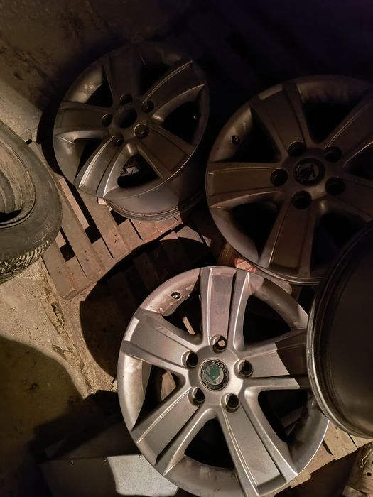 Jante aliaj și tabla,8buc,pe 15,5x112, VW,Audi,Skoda Seat,250 lei