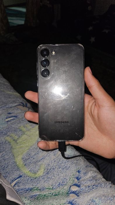 Samsung s23+ черного цвета 256