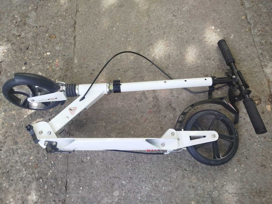 Trotineta Bottari , Alb, 980*380*1035 mm, pentru copii.