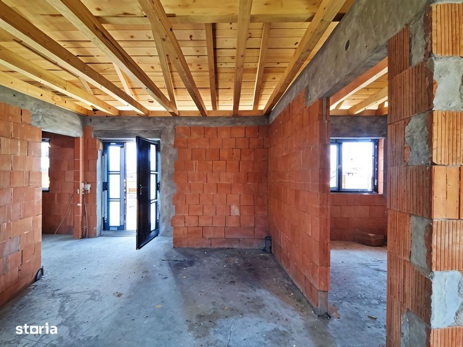 Casa la pret de apartament 74.800 euro/Rontau