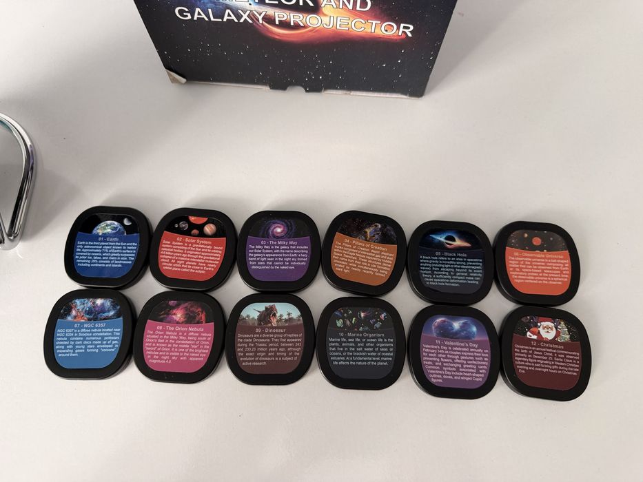 Proiector 4k galaxie cu lumina ambientala si 11 modele
