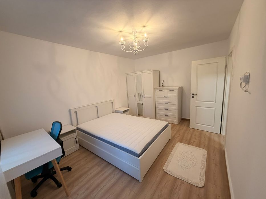 VAND Apartament 1 cameră de închiriat – Zorilor, Cluj-Napoca, etaj 3

Se oferă spre închiriere apartament cu 1 cameră,