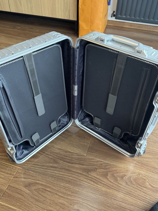 Troler bagaj Rimowa Cabin