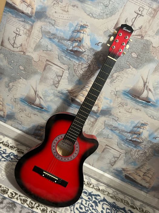 Акустическая гитара