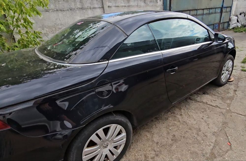 Dezmembrez VW EOS MANUAL DIN 2008