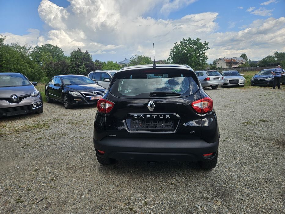 Renault Captur ~ 2015 Euro 5/ 1.5 dci 90 Cp/Navi/Sc incalzite/Clima/Senz park/Keyless/Led